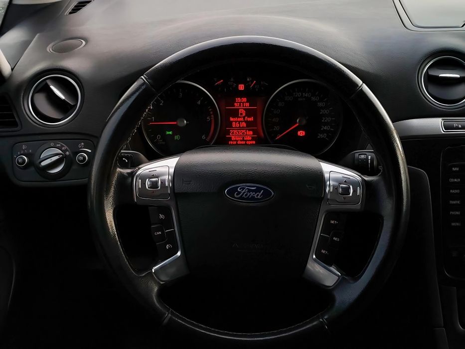 Ford Galaxy 2.0 TDCI Business Edition 7 locuri 2013