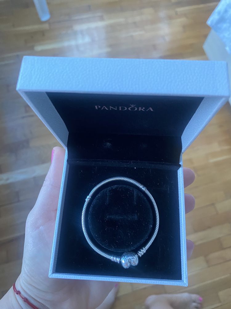 Гривна за ръка Pandora