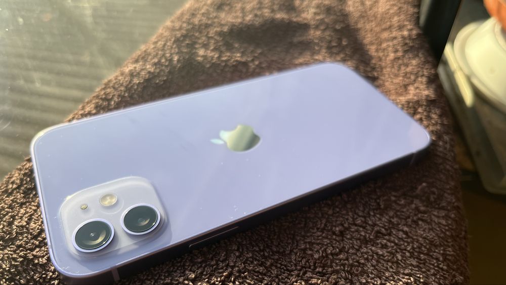 iPhone 12 5g 128 Новый, без комплекта
