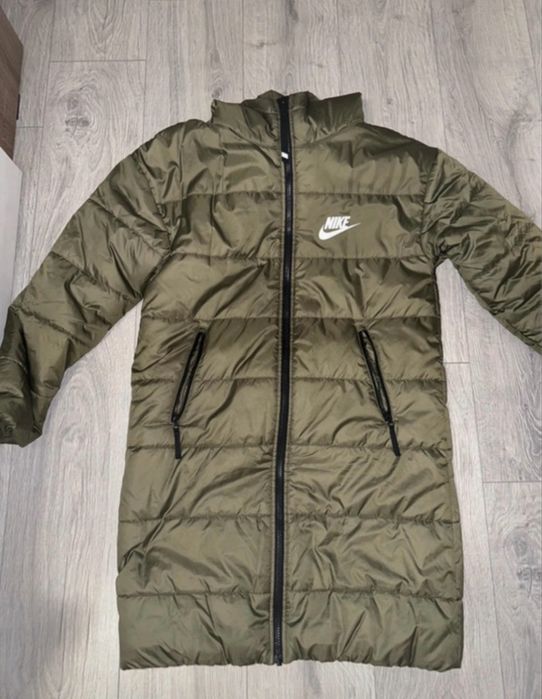Geaca Nike, mărimea 34
