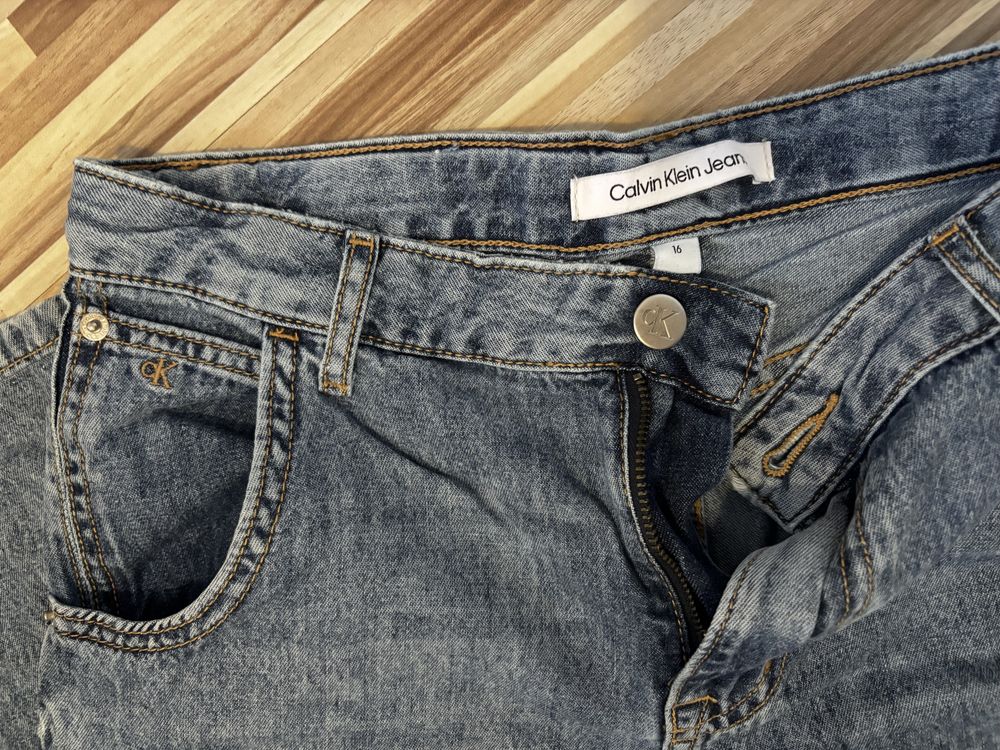 Дамски дънки Calvin klein S-M