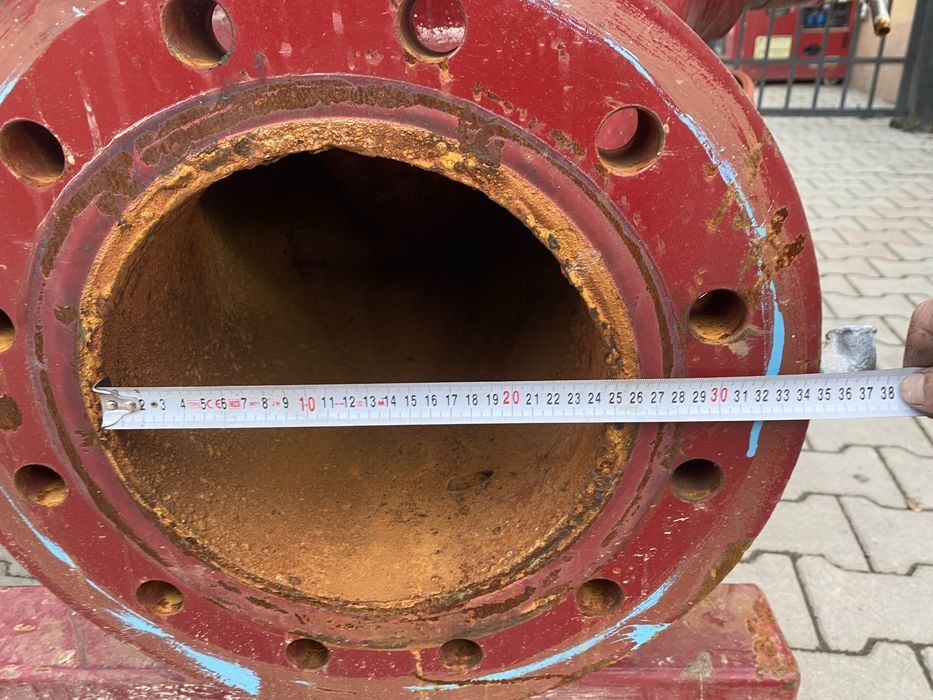 De vanzare pompa de irigati cu motor iveco .