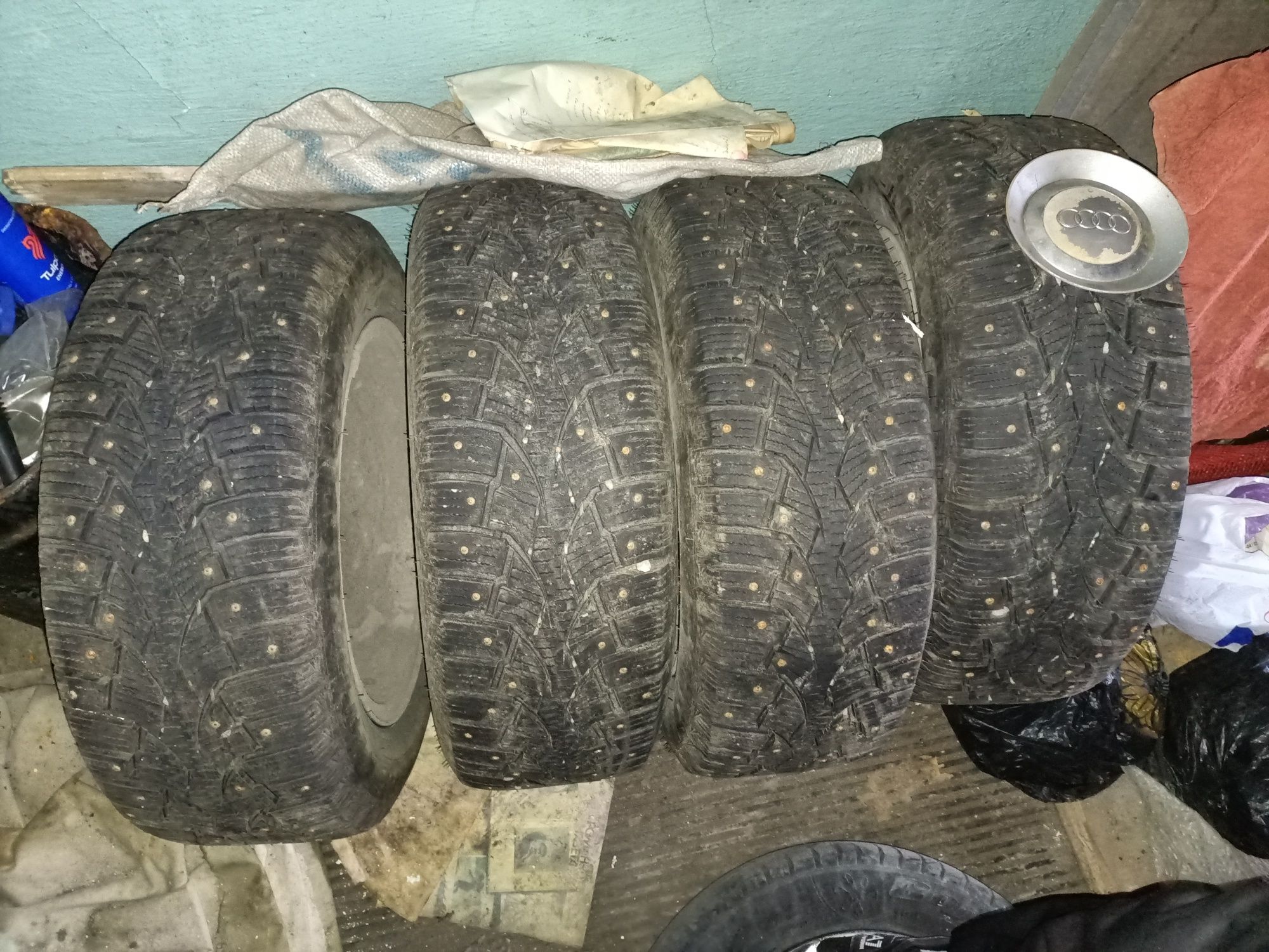 Продам комплект колес
