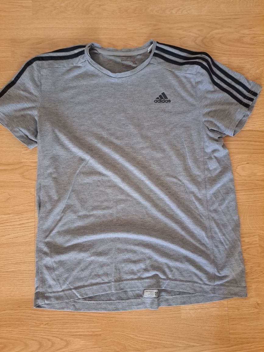 Tricouri adidas/nike diferite modele