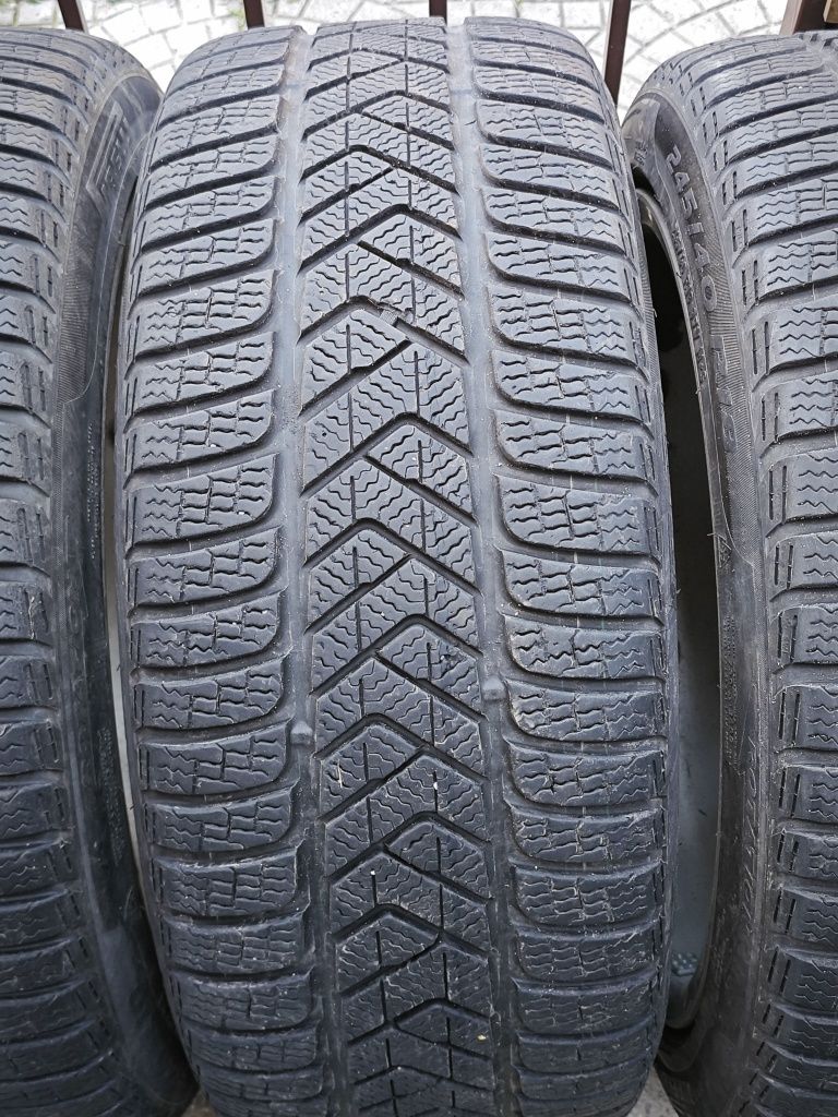 Зимни гуми PIRELLI 245/40/18