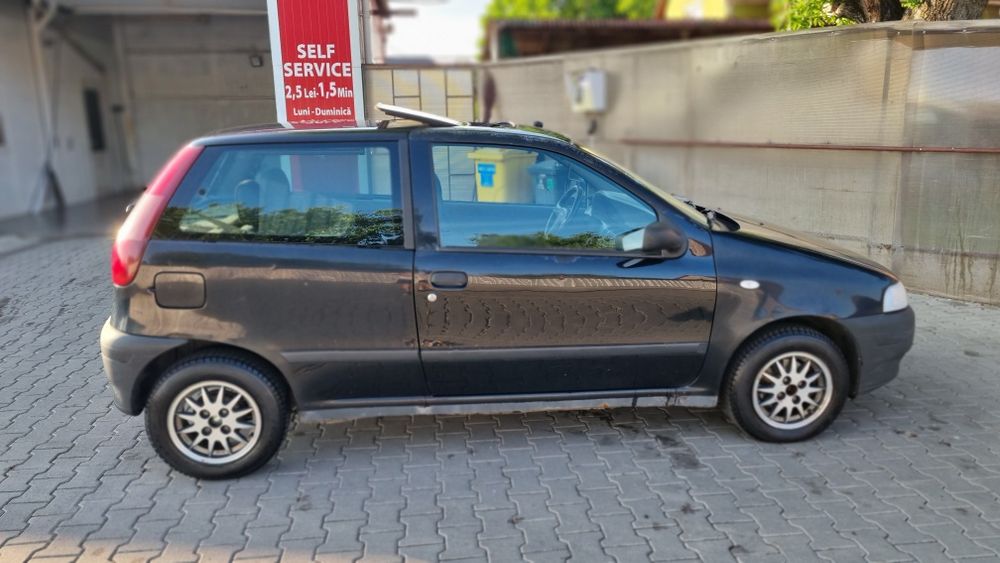 Vând Fiat Punto s
