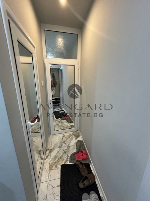 оф.20515 Четиристаен обзаведен с готови наематели/Смирненски