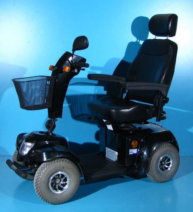 Scuter electric handicap/ batrani Vermeiren Ceres 4 - 12km/h