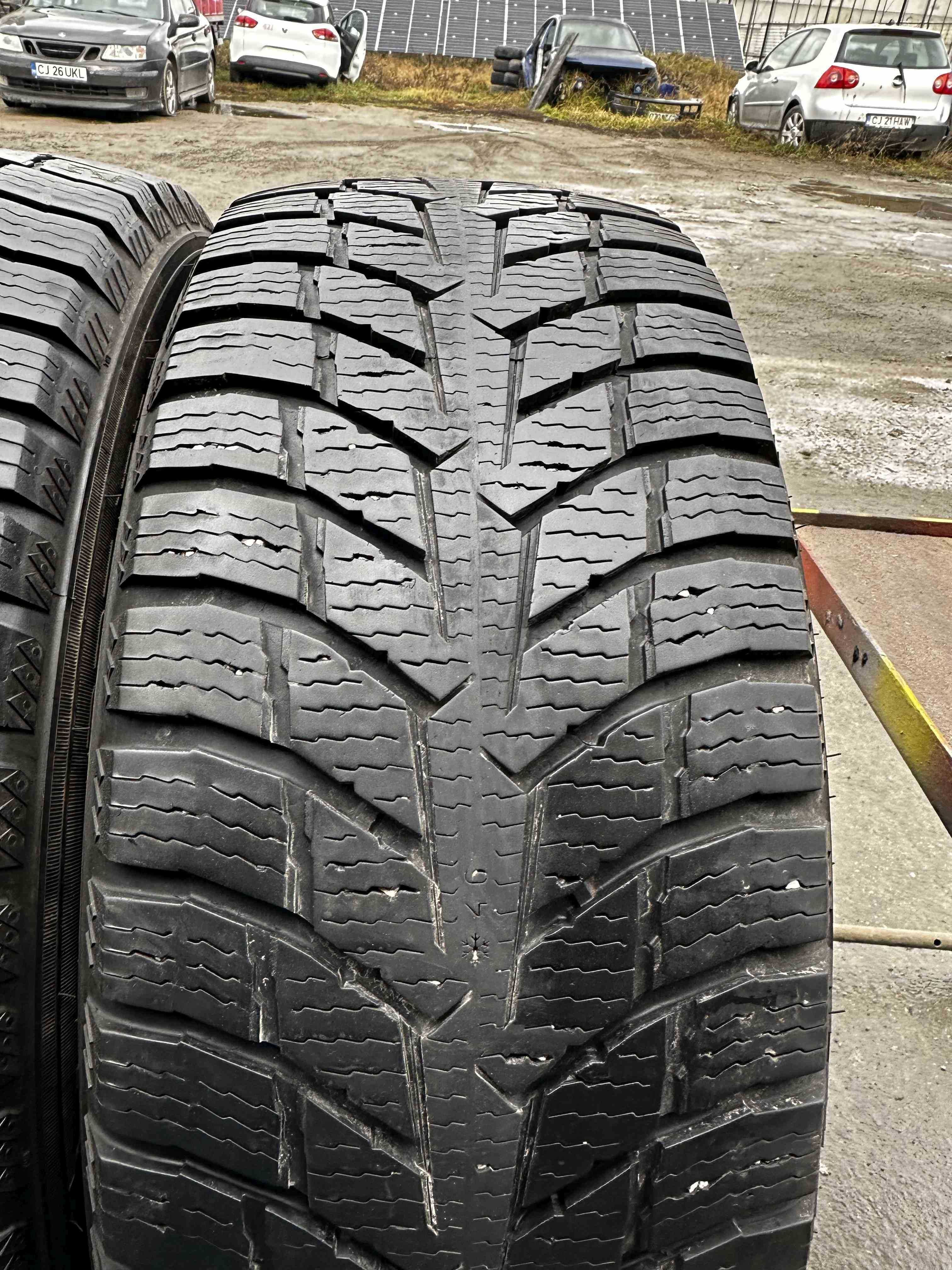 SET 2 Anvelope Iarna 225/55 R17C NOKIAN Snowproof C 109/107T