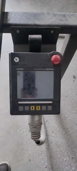 CNC ъглозачистваща машина за ПВЦ дограма