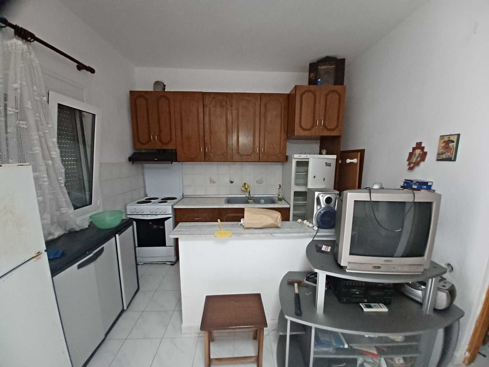 Продава къща 50 м2 с двор 100 м2 - Брацаки, Кердилия, Гърция