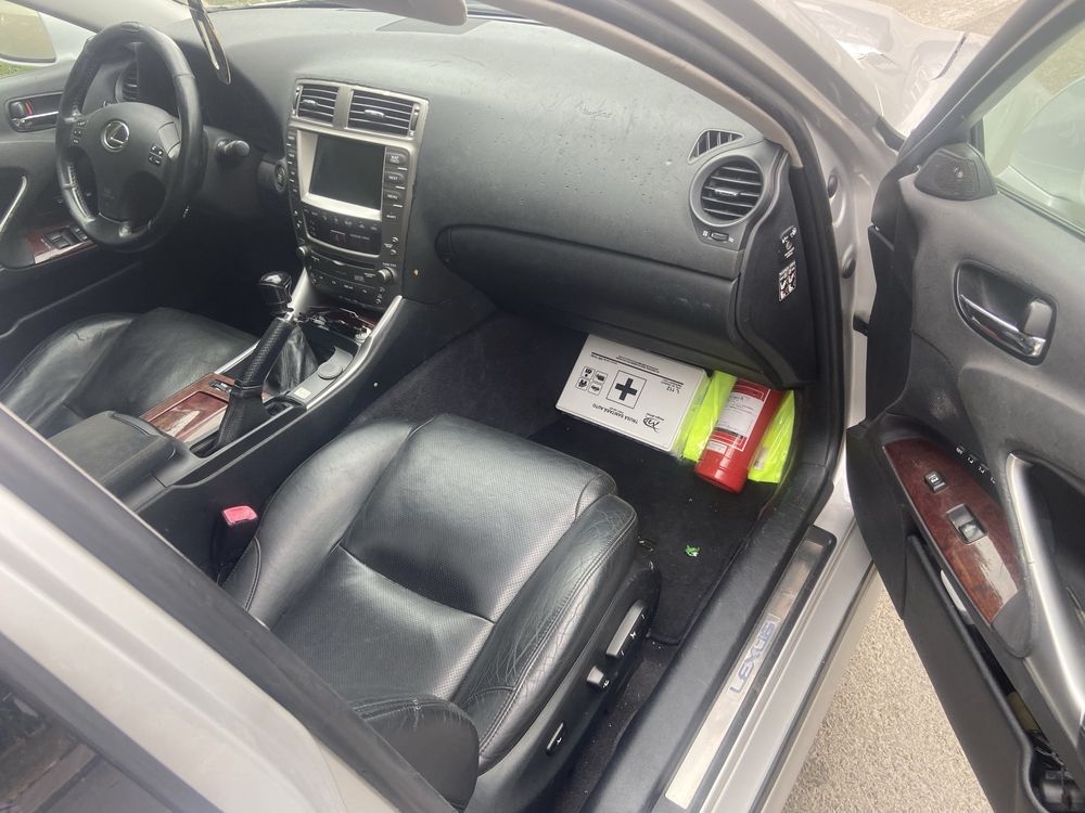 Lexus is220d, fabricatie 2008
