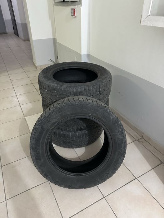 Шины зимние 215/60/16