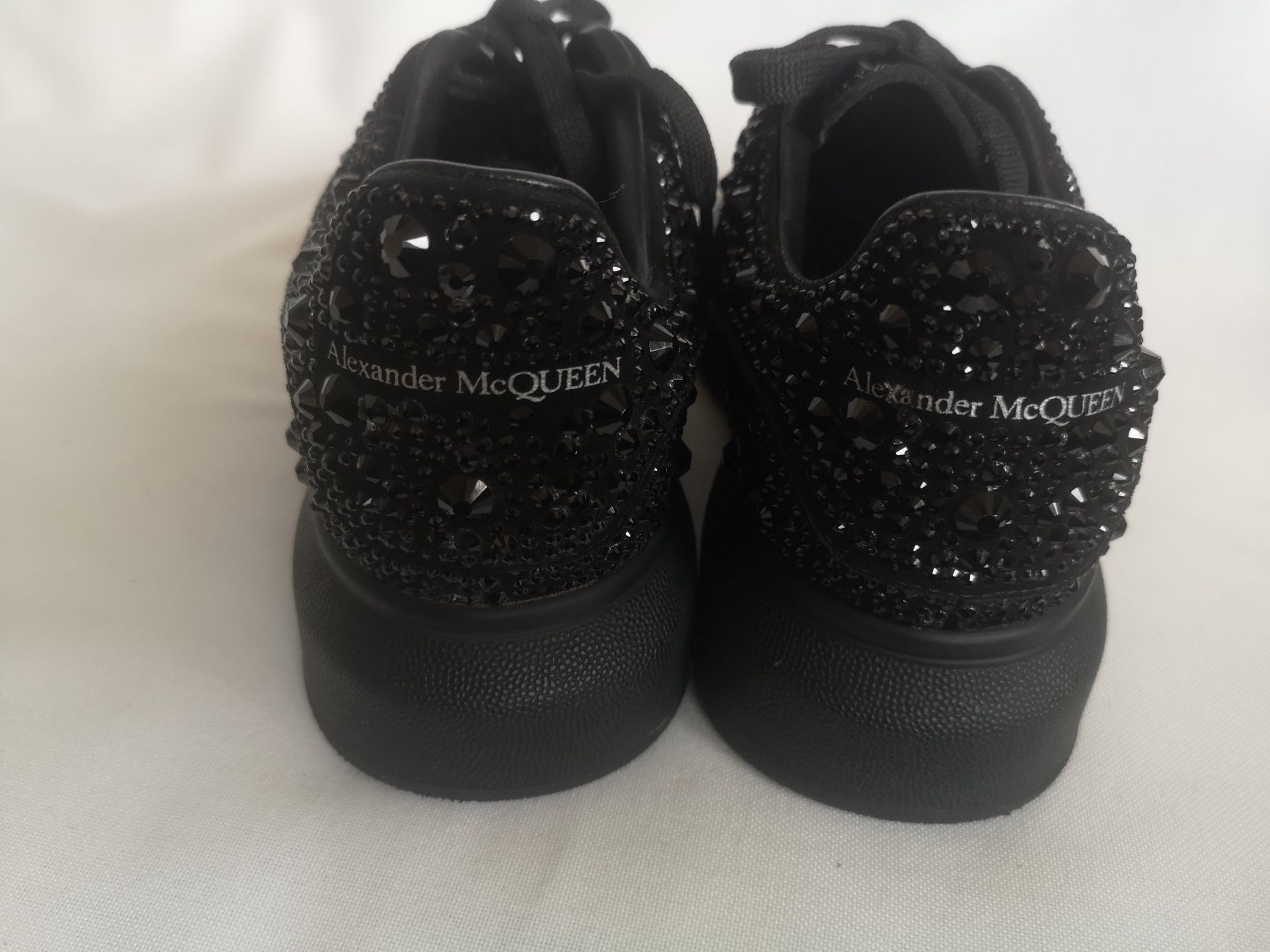 Alexander McQueen, оригинални сникърси, номер 37