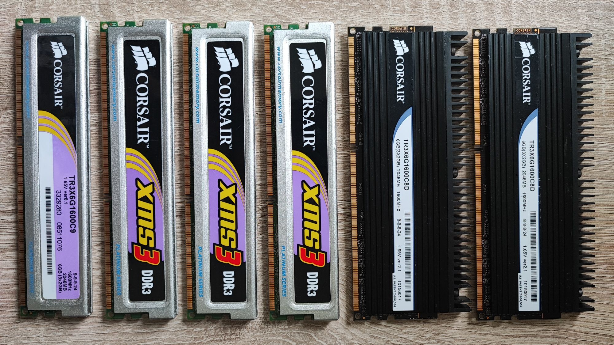 DDR3 - 2Gb - 1600Mhz - Corsair XMS3 + Corsair Dominator