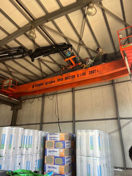 Транспортни услуги с камион и кран за София и страната