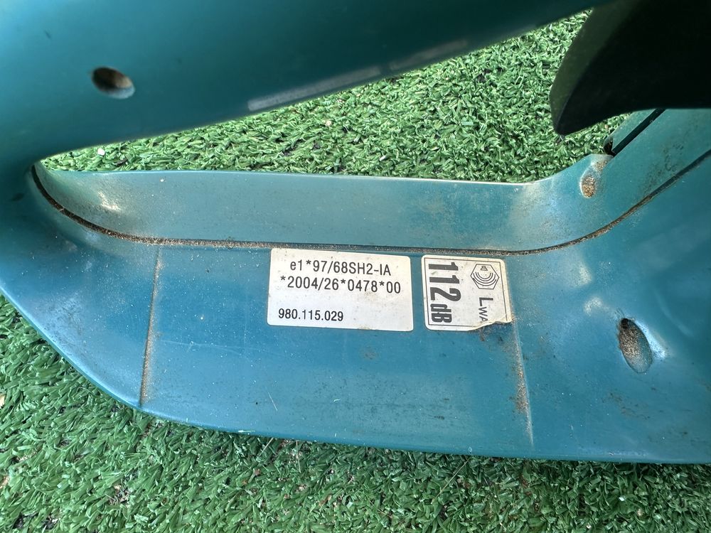 Бензинова резачка Makita
