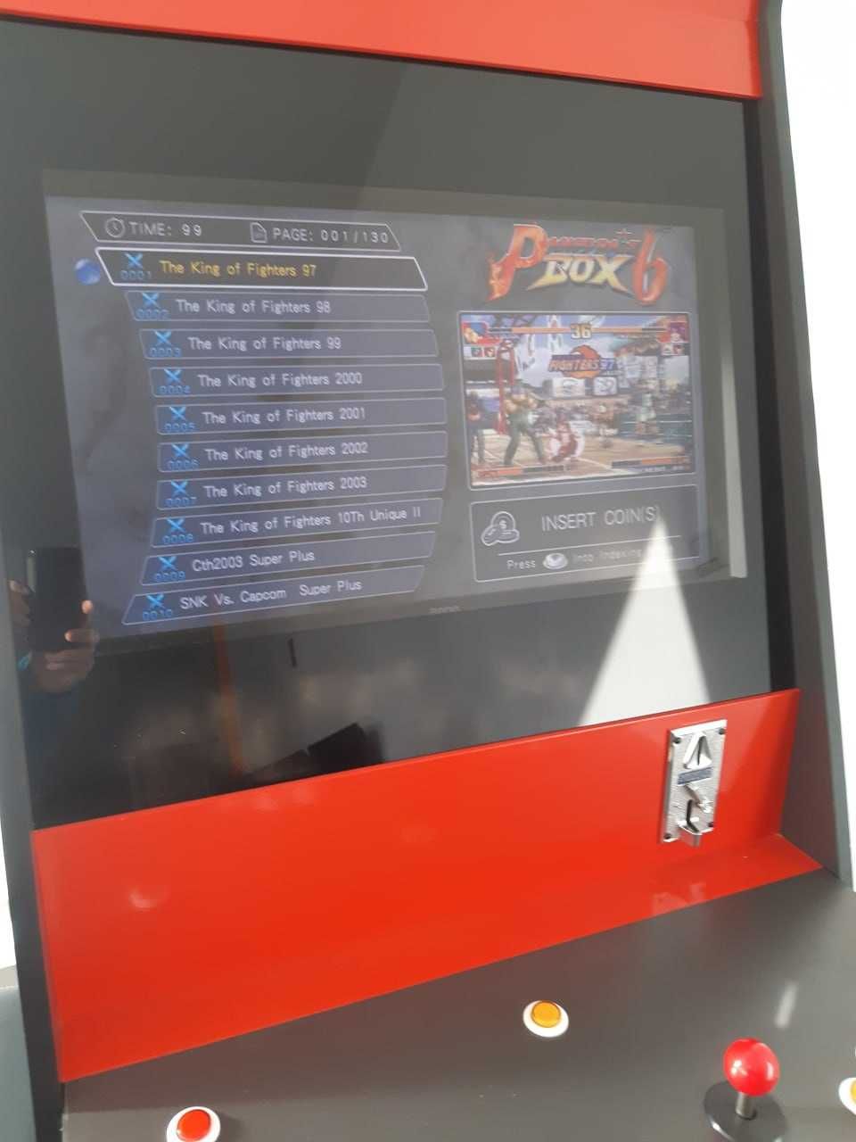 Електронна игра с3500игри работи с жетони и монети
