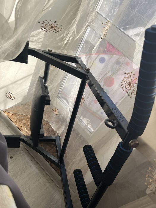 Продам турник быстрому покупателю скидка