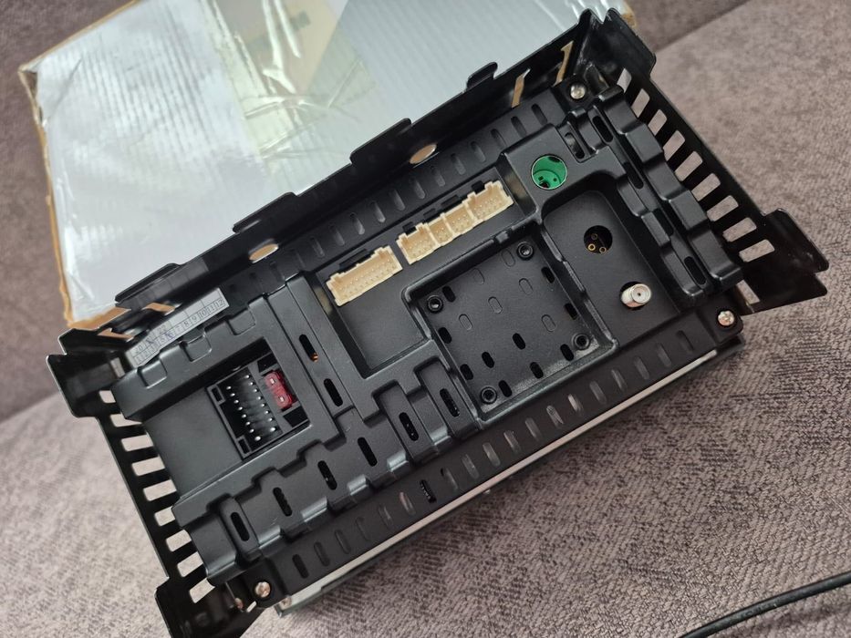 Navigație touch screen OPEL