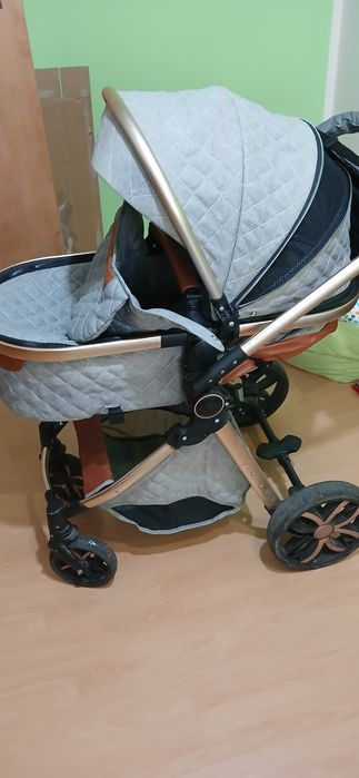 Продавам бебешка количка