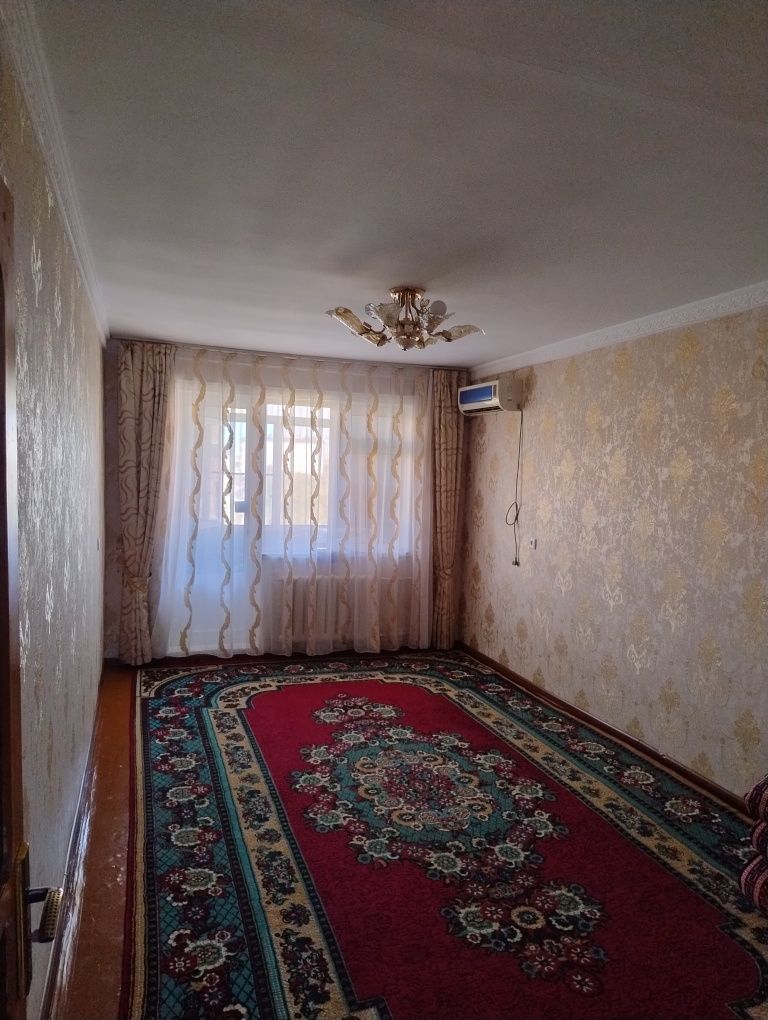 Продаётся 5 комнатная квартира