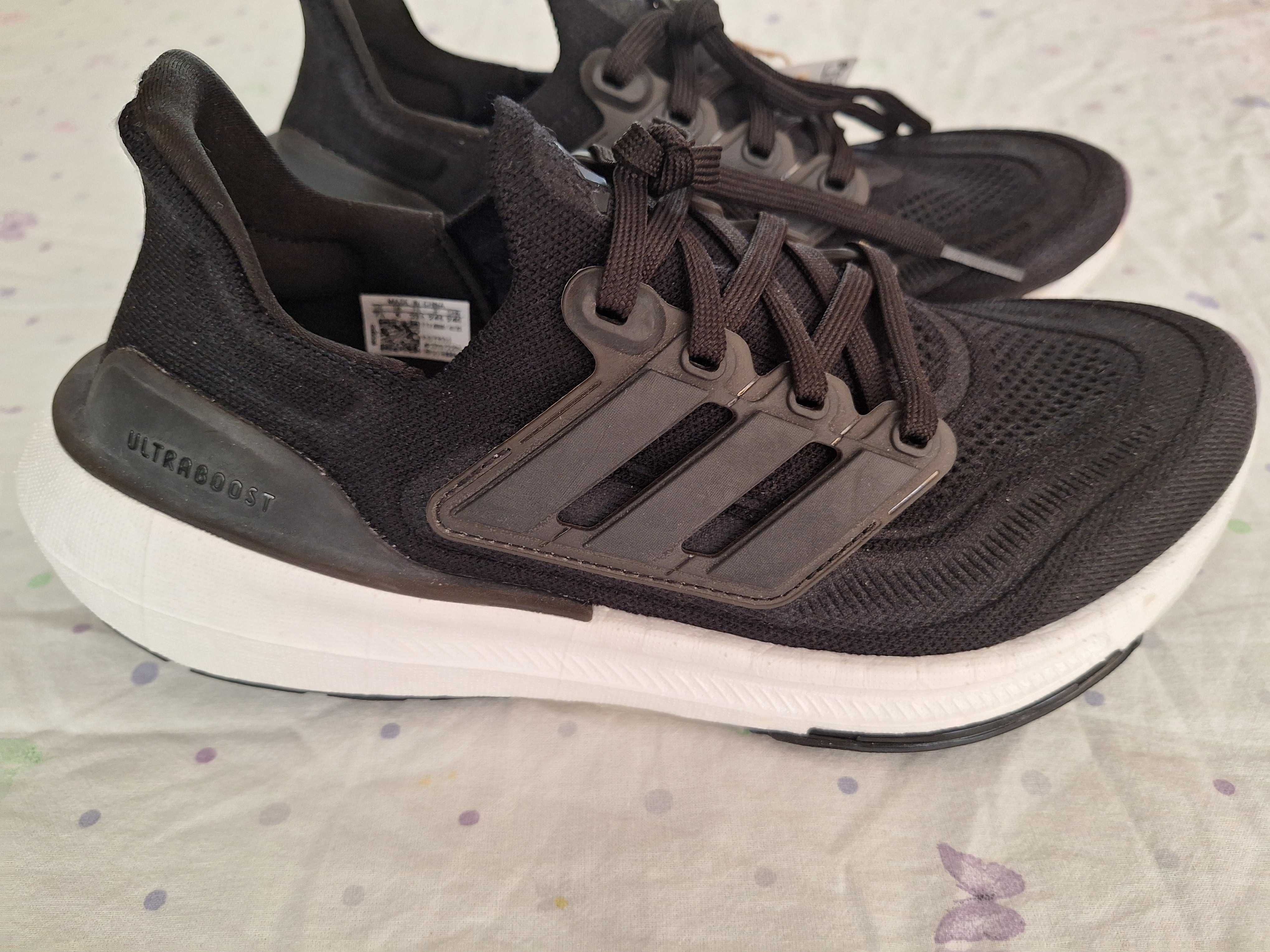 Нови дамски маратонки ADIDAS ULTRABOOST
