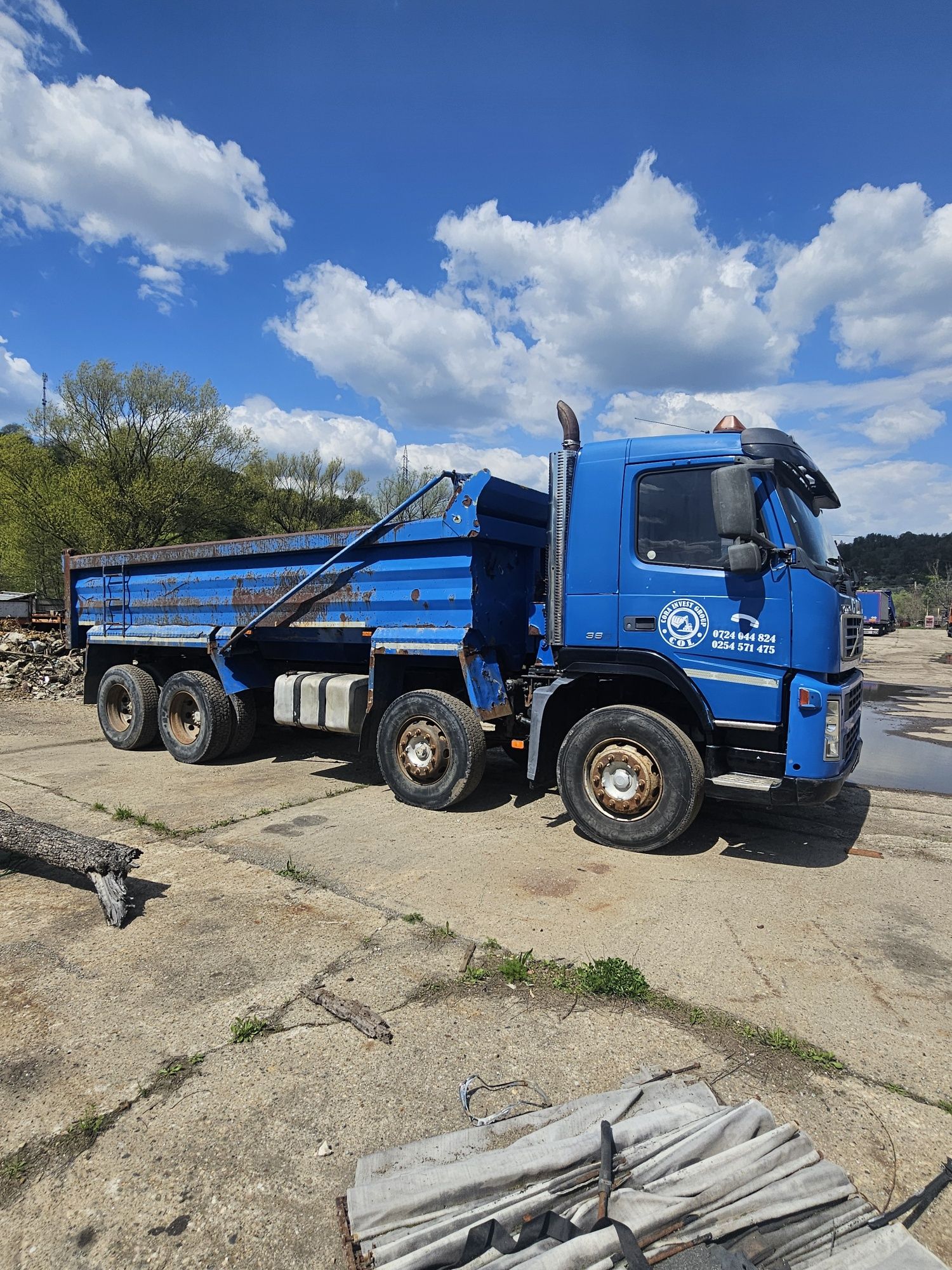 Volvo FH 12  8x4