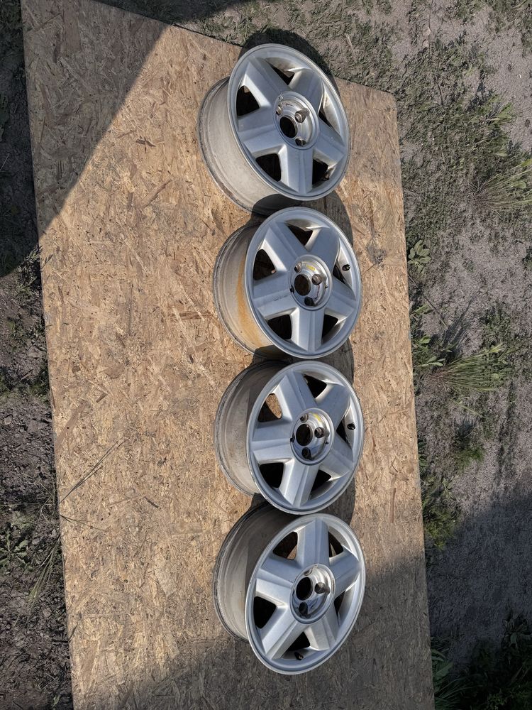 Диски r15 4/100 с Европы
