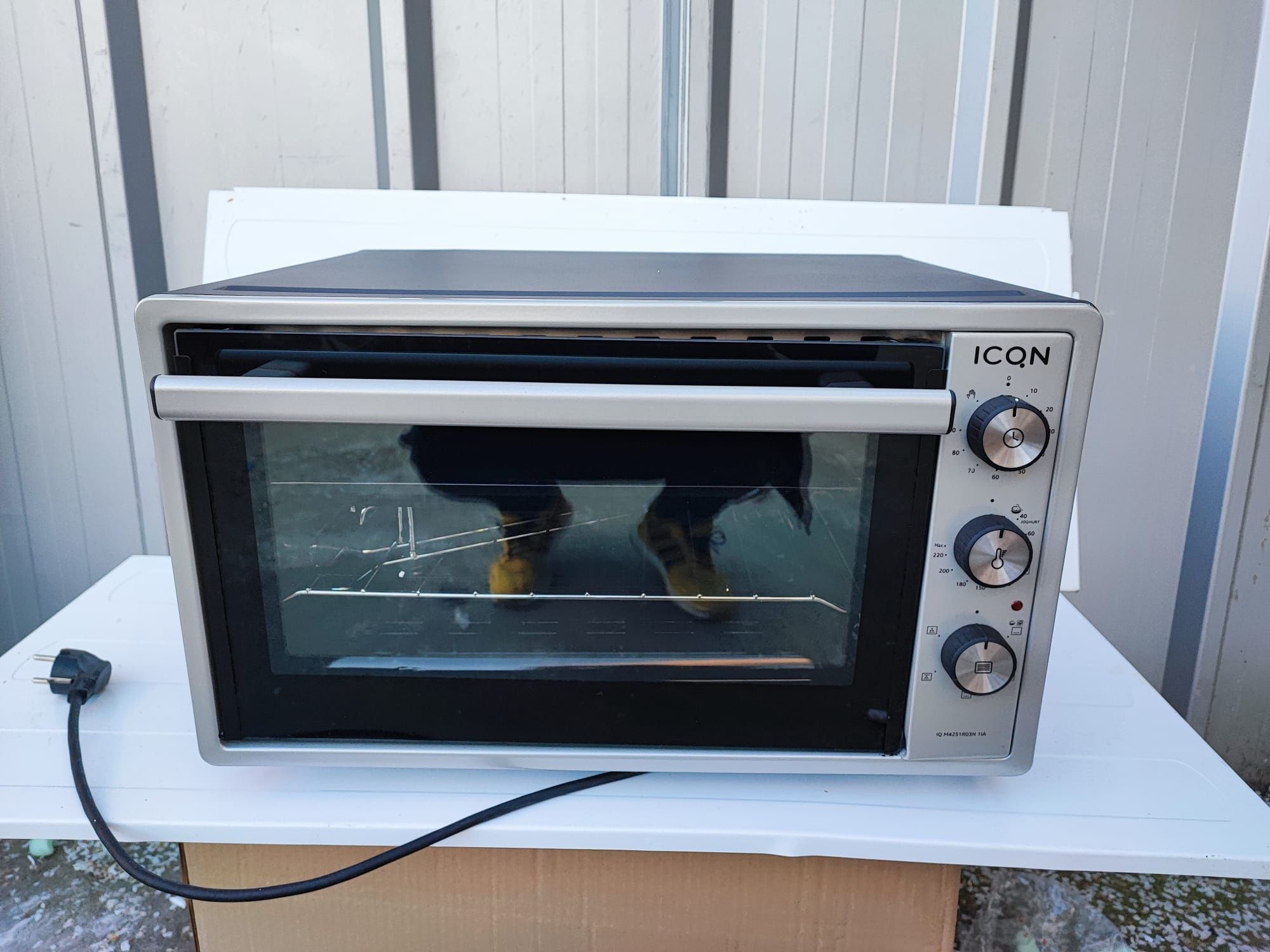 Cuptor electric 42L Icqn Mini Fan Oven,