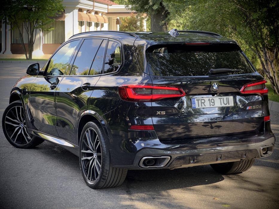 BMW X5 M50D 2019 90.000KM(Bowers,SkyLounge,Masaj,Ventilatie)