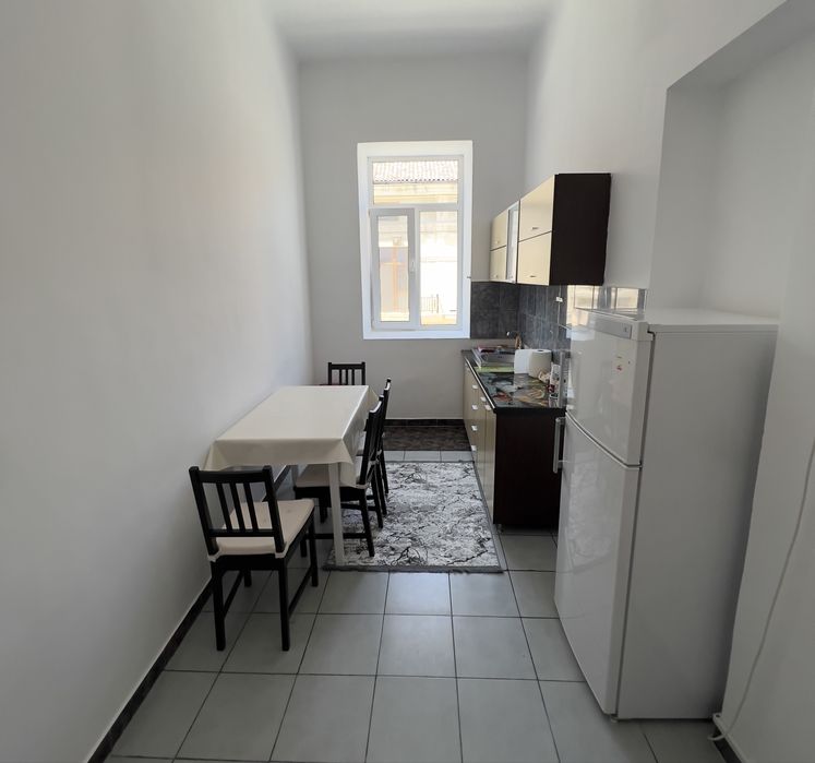 Casa in centru 2 camere 75 mp