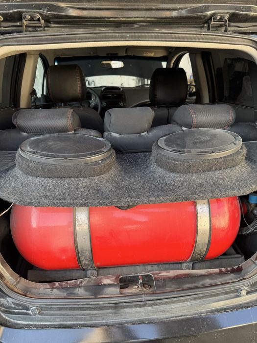 Gaz balon 65 l sotiladi