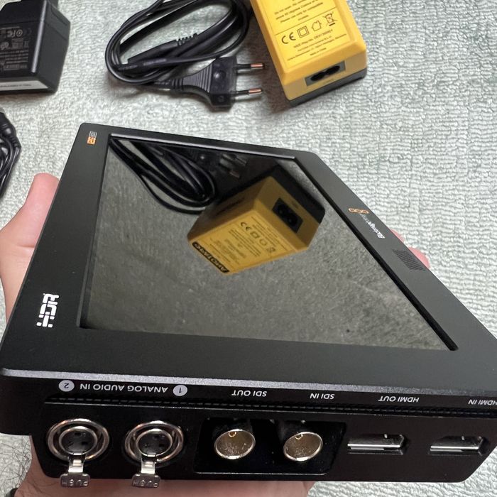 Blackmagic Video Assist 7" 12G HDR