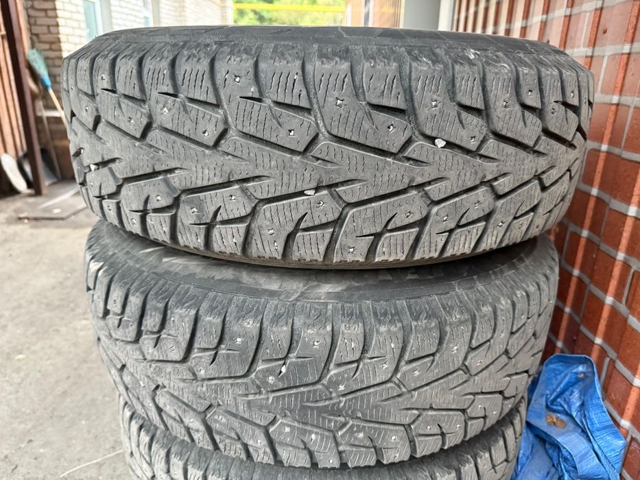 Шины зимние YOKOHAMA R 16