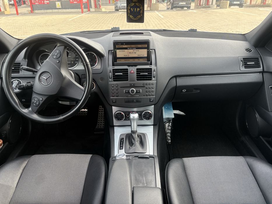 Mercedes-Benz 2.2, diesel, 2011, pachet AMG, 8950€