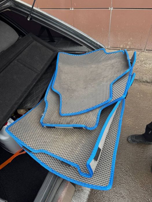 ева коврики  на лада весту за 10000 павллдао