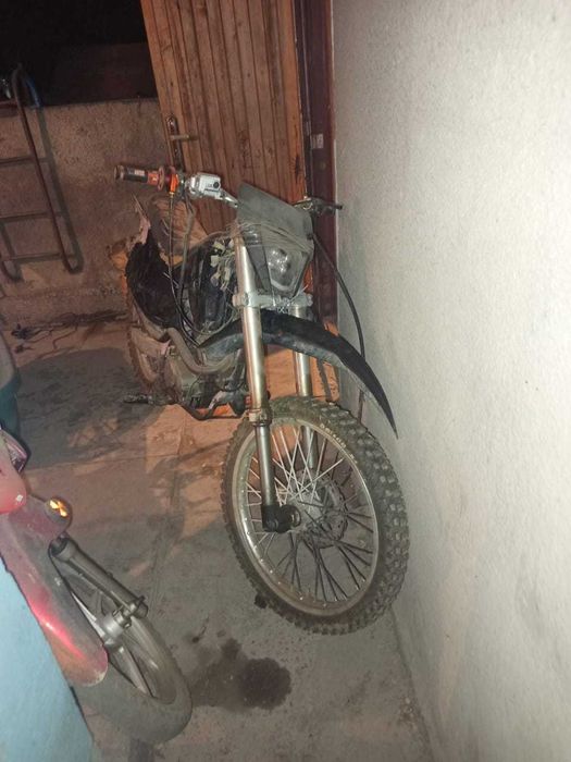 Продам Мотоцикл Эндуро