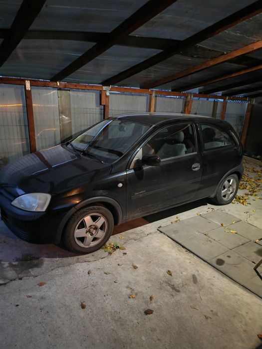 Vind opel corsa 1,2 benzina