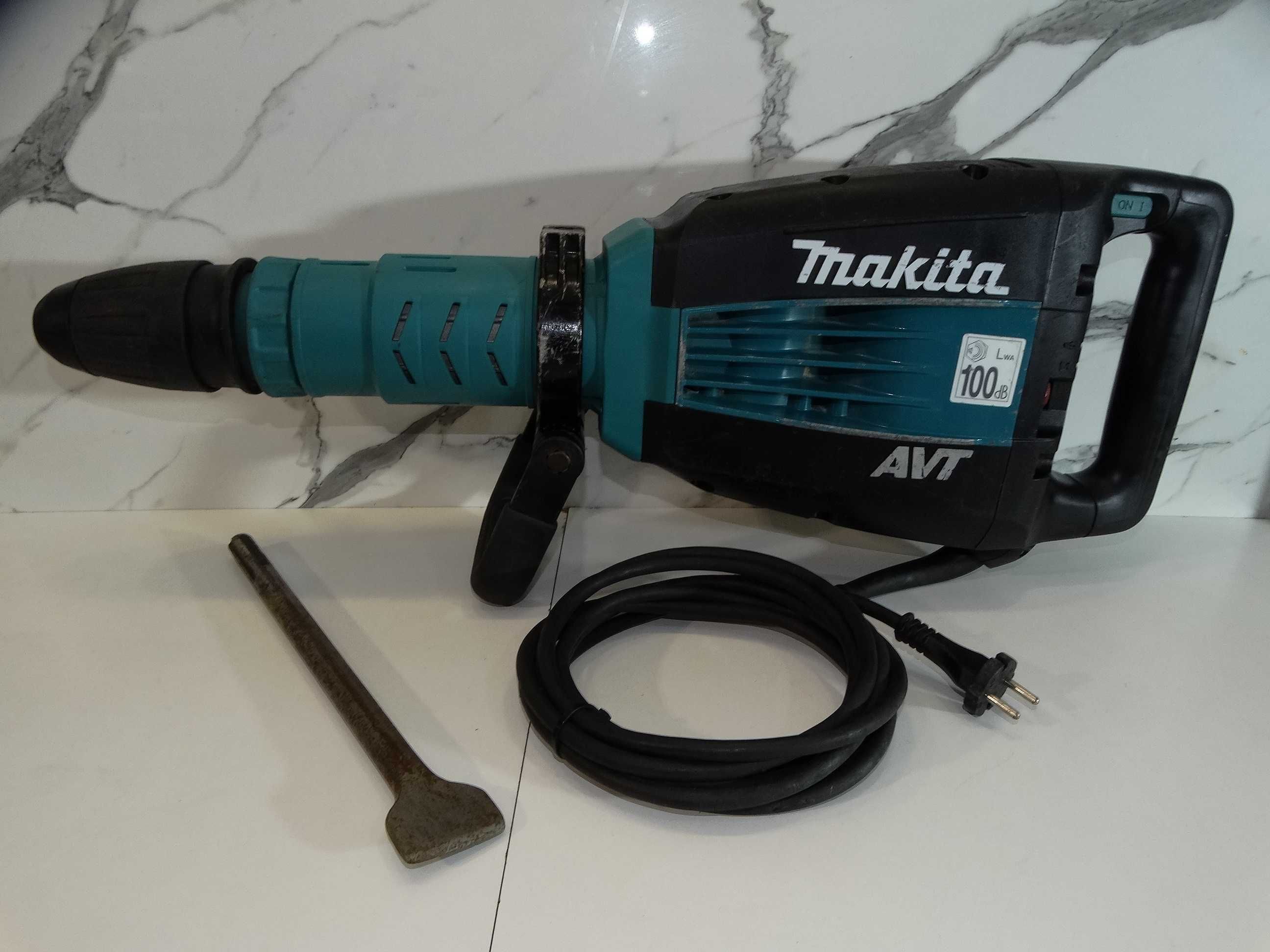 Makita HM 1214 - Къртач 19.9 J / 1510 W