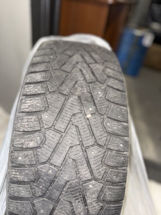 235/55 R19 Pirelli