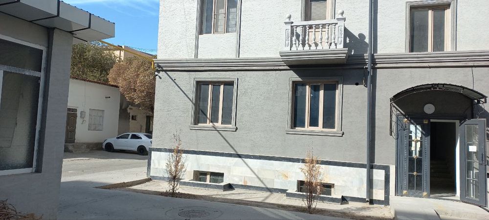Квартира 74 кв 2 хона 74кв подвал билан 1/5 Урганч шахар