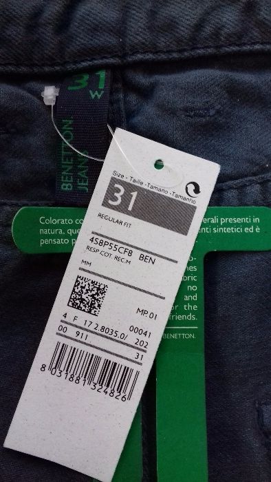 Vand jeans barbati benneton noi albastru prafuiti