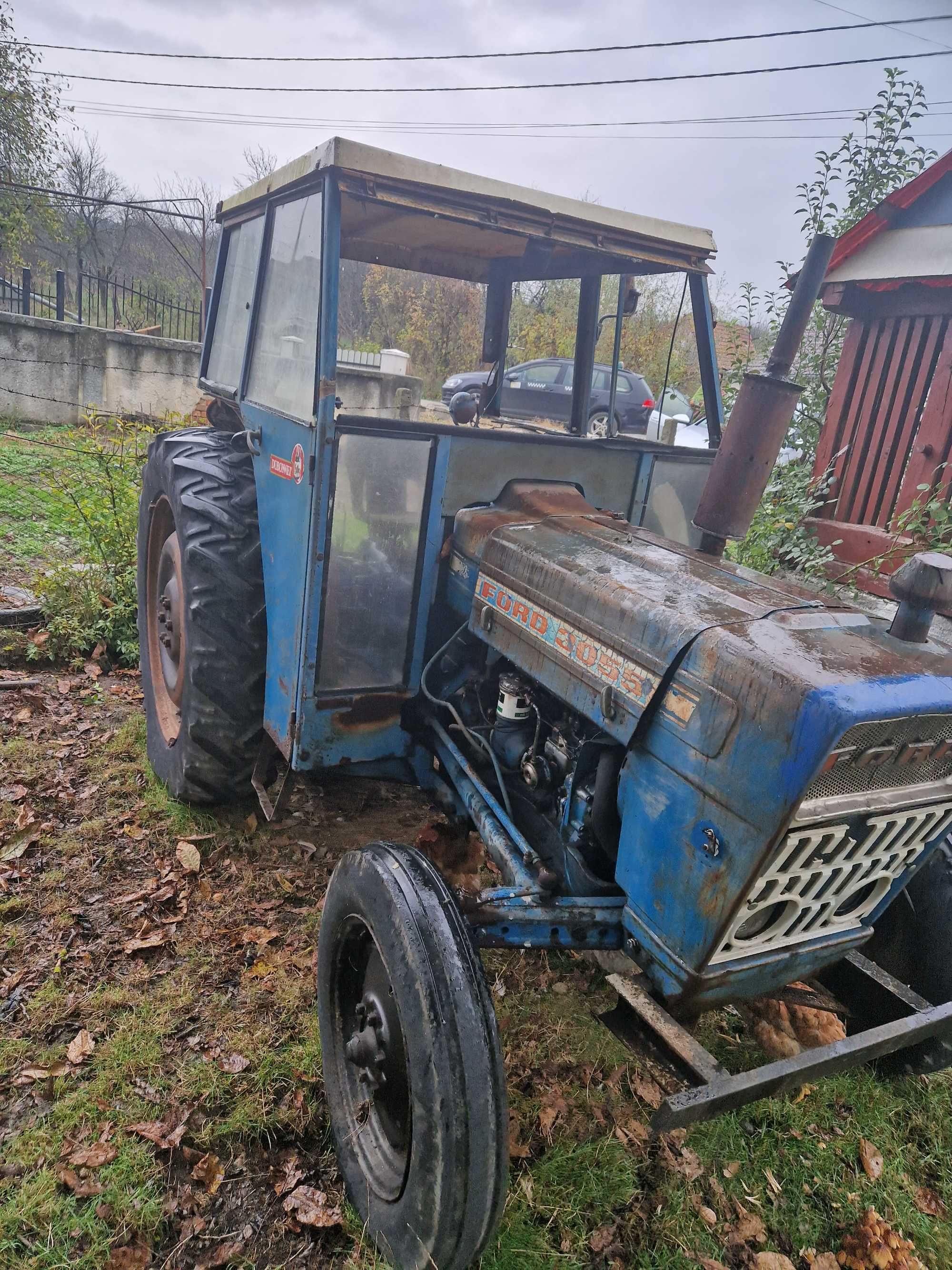 Vand tractor Ford 3055