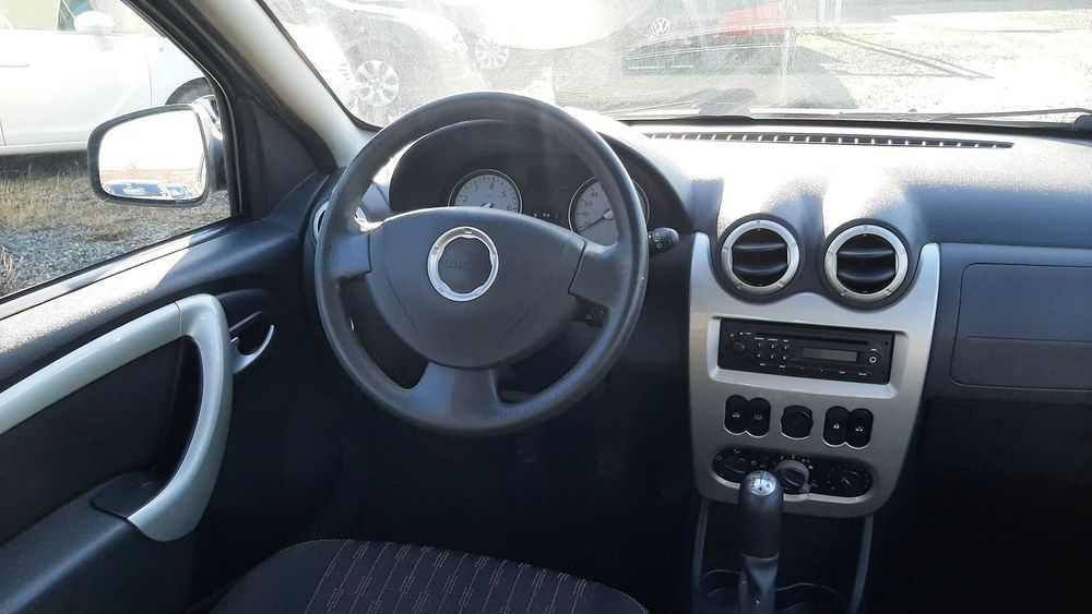 Dacia Sandero 1,6 benzina 84 cp euro 5 2012
