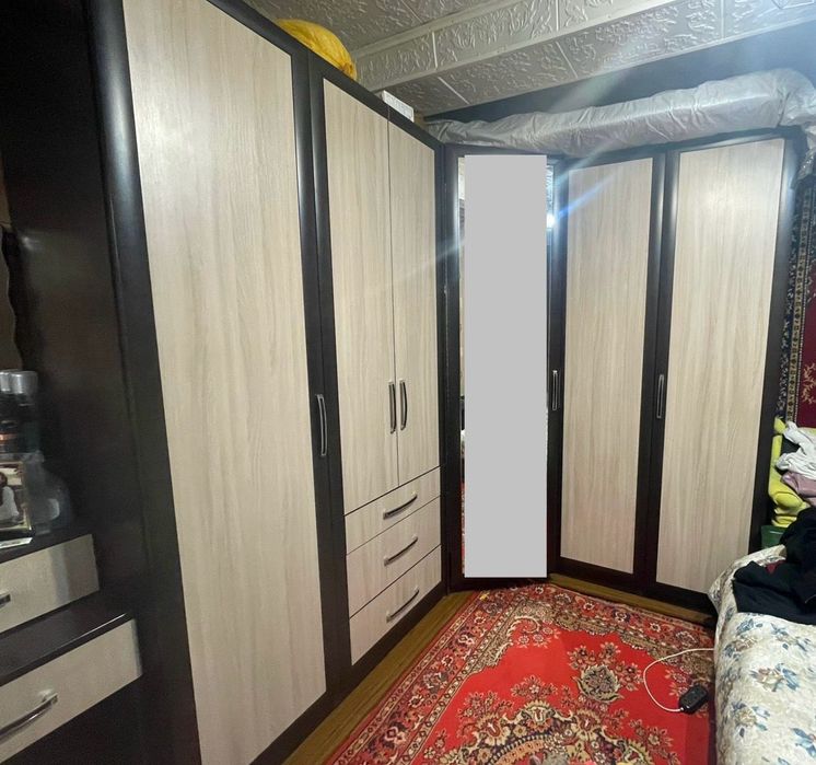 Срочно продам шкаф