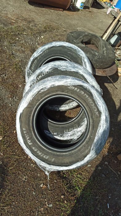 Продам шины Hankook i*Pike RW11 245/70R16 107T.