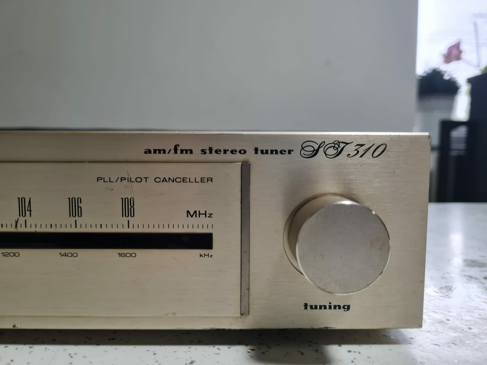 Tuner Marantz ST310