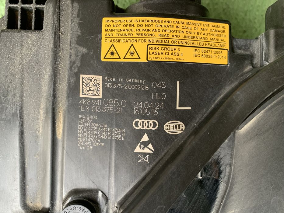 Far stanga Audi A7 RS7