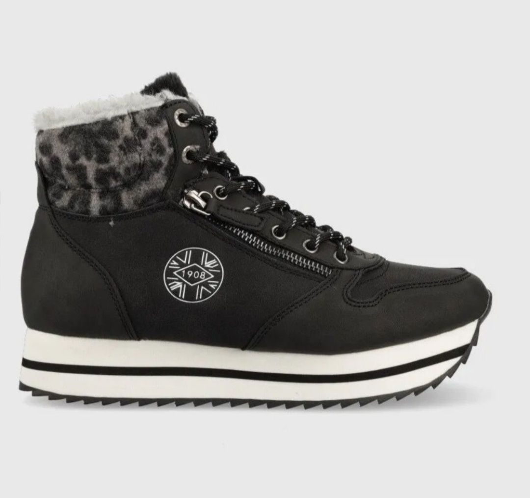 Боти  Lee Cooper